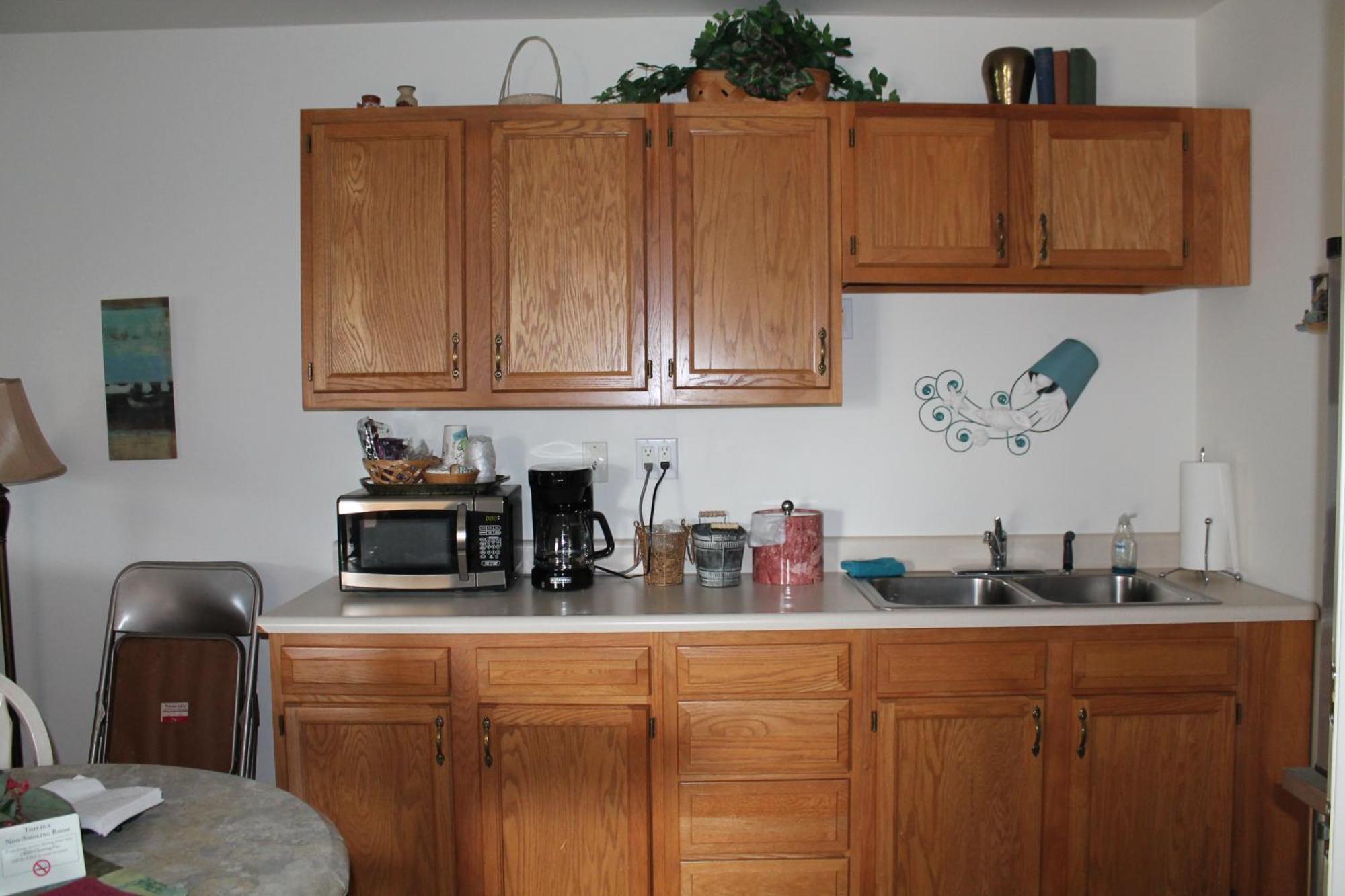 American Host Inn Hart Екстериор снимка